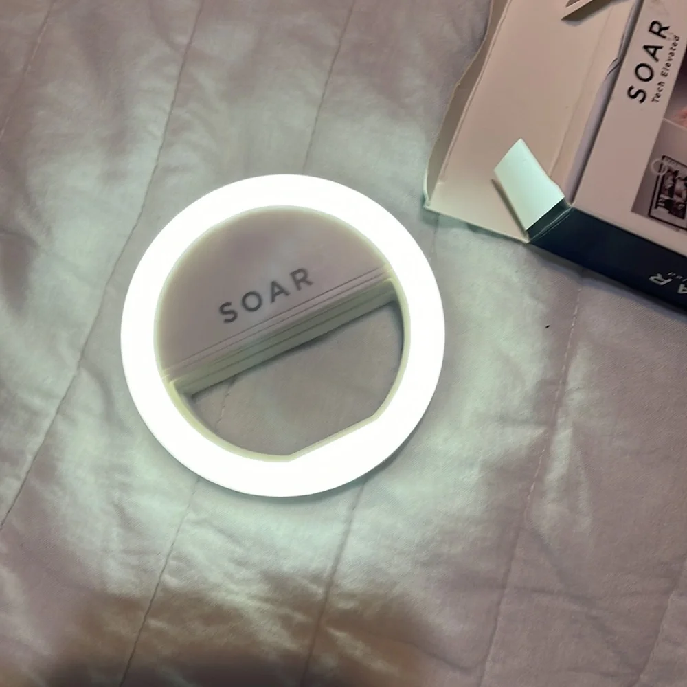Soar selfie light. Brand new never used
